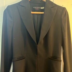 Alice + Olivia Elegant Black Blazer